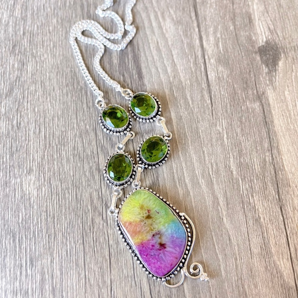 Rainbow Solar Quartz Stone/Quartz Necklace